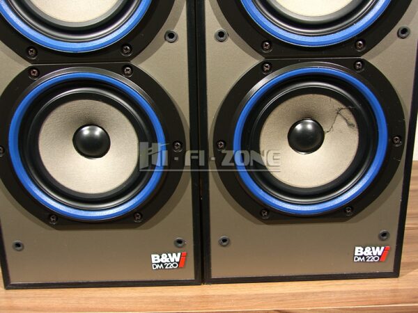 B&w clearance 220i speakers