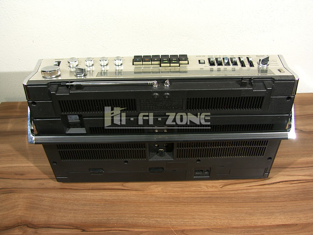 SAMSUNG DIGITAL CAMERA