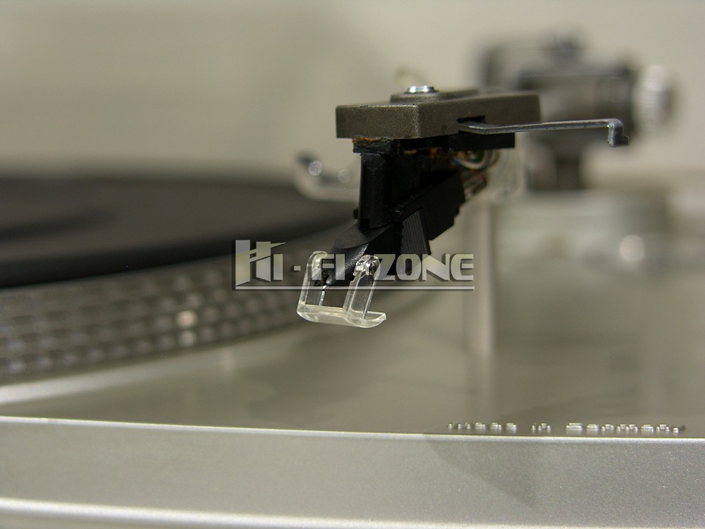 SAMSUNG DIGITAL CAMERA