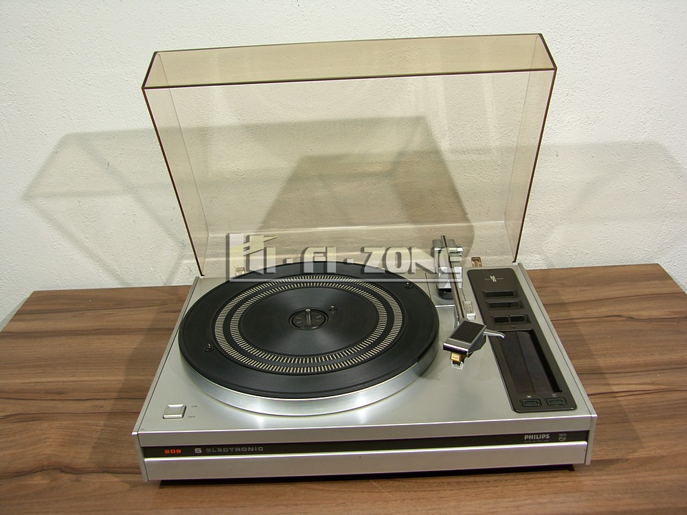 SAMSUNG DIGITAL CAMERA