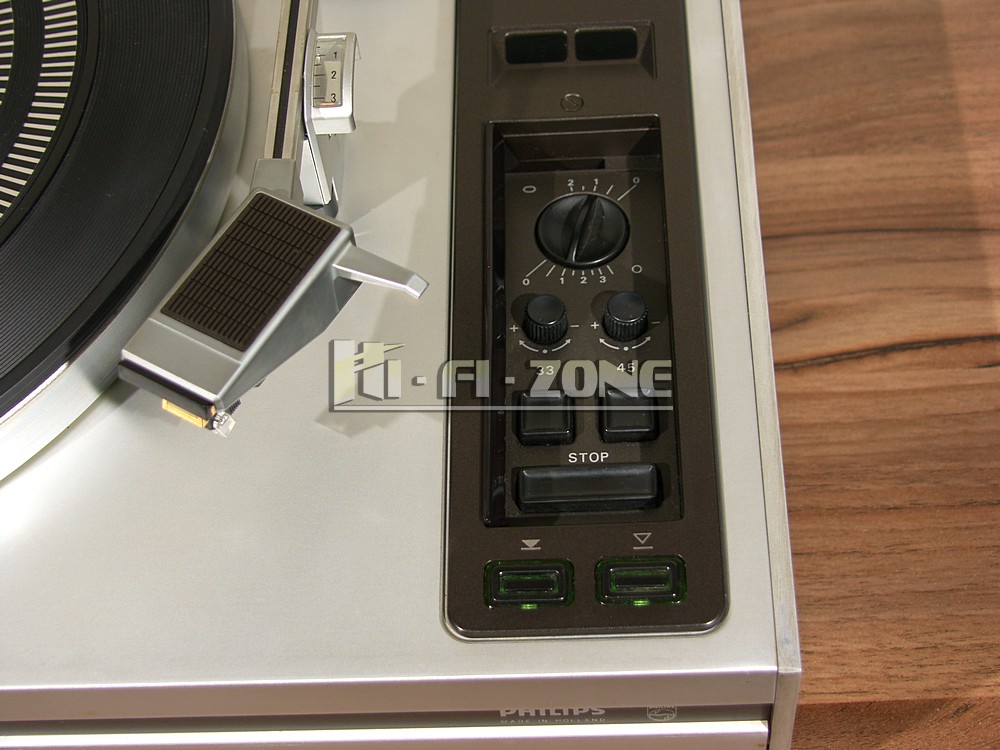 SAMSUNG DIGITAL CAMERA