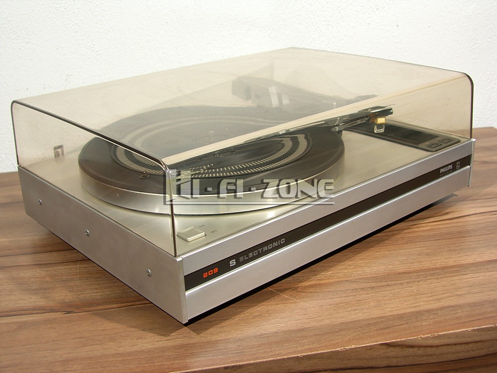 SAMSUNG DIGITAL CAMERA