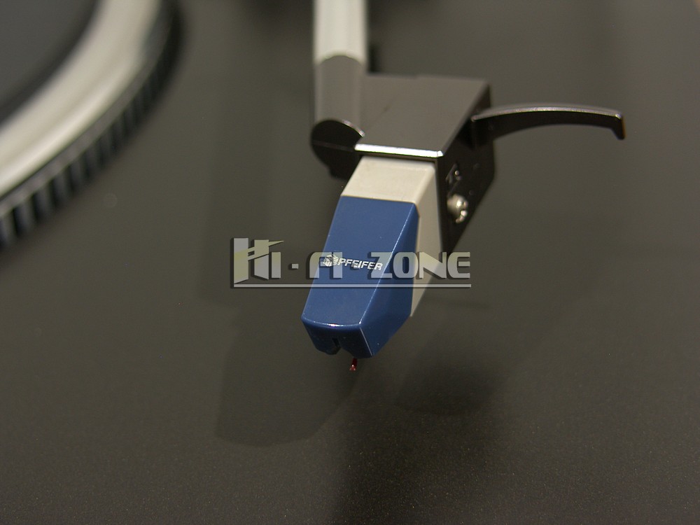 SAMSUNG DIGITAL CAMERA