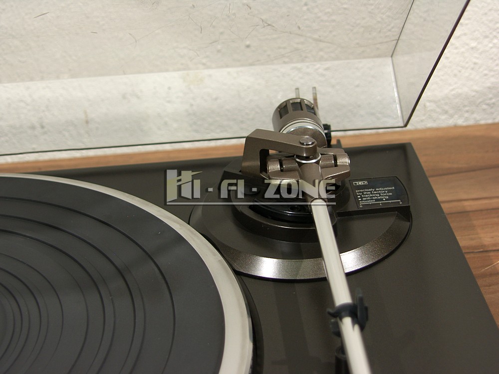 SAMSUNG DIGITAL CAMERA