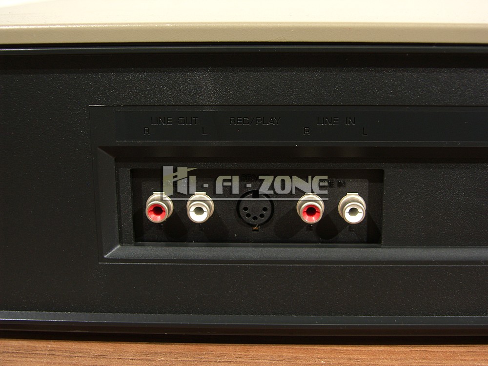 SAMSUNG DIGITAL CAMERA