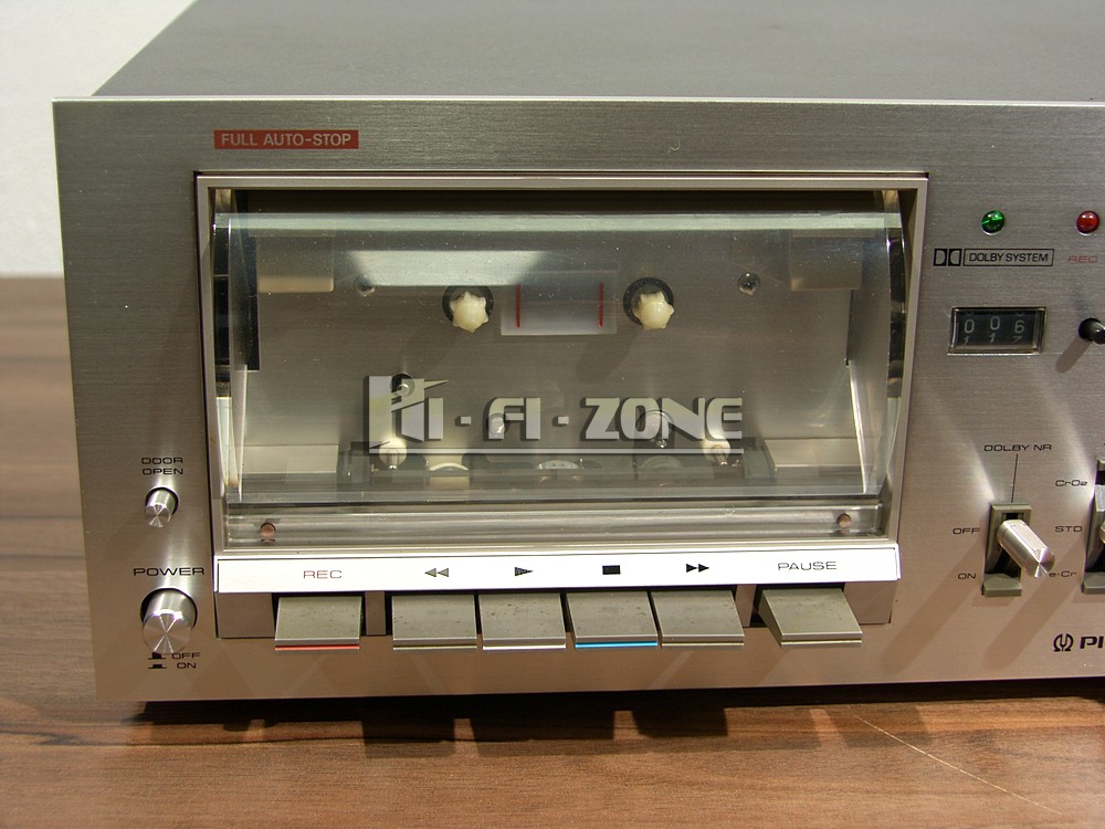 SAMSUNG DIGITAL CAMERA