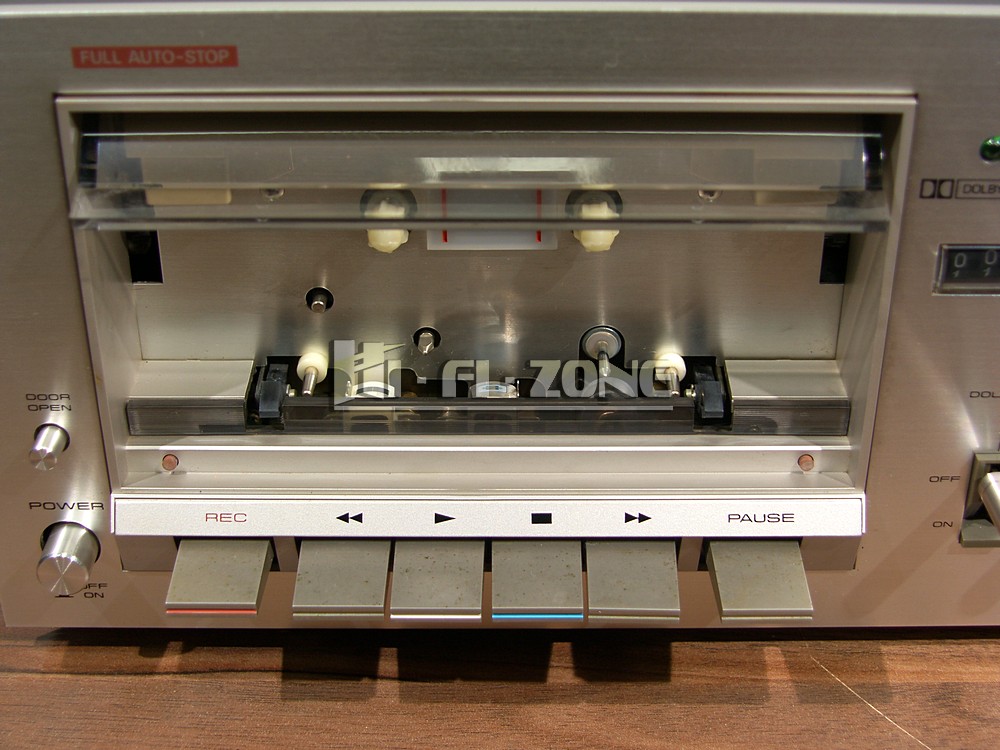 SAMSUNG DIGITAL CAMERA