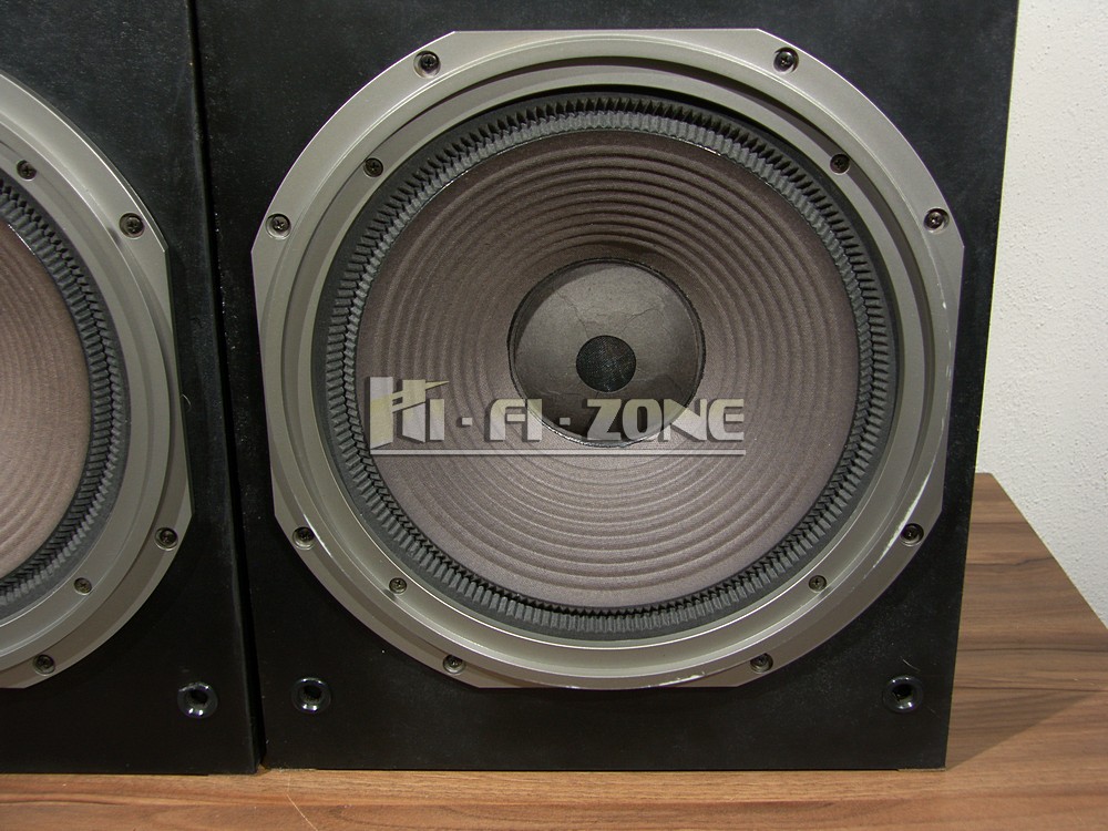 SAMSUNG DIGITAL CAMERA