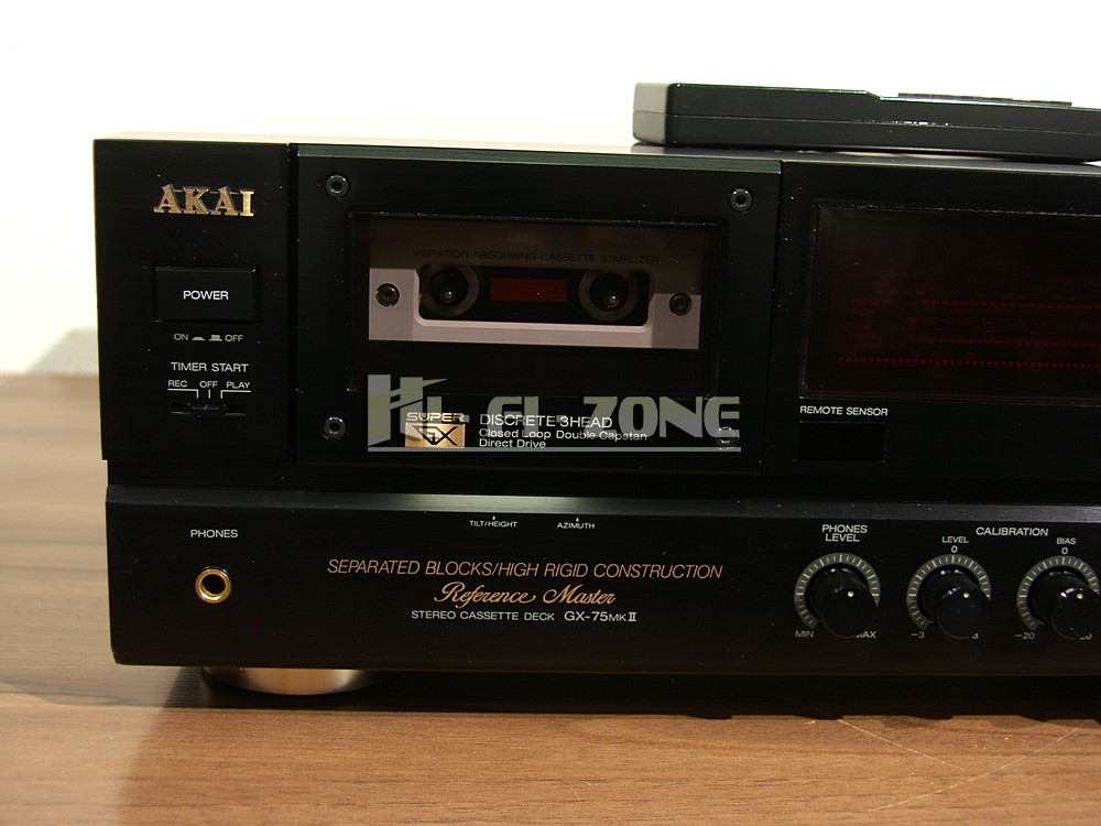 SAMSUNG DIGITAL CAMERA