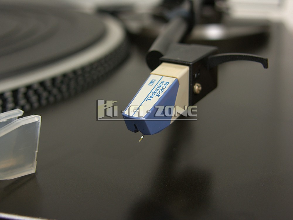 SAMSUNG DIGITAL CAMERA