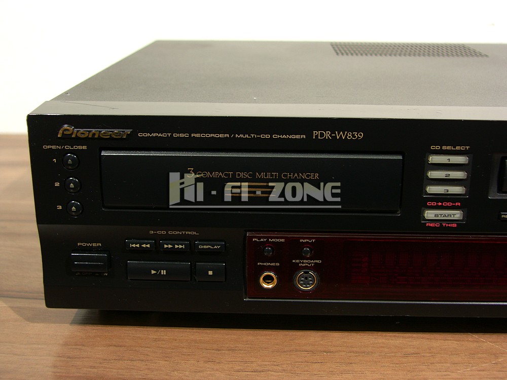 SAMSUNG DIGITAL CAMERA