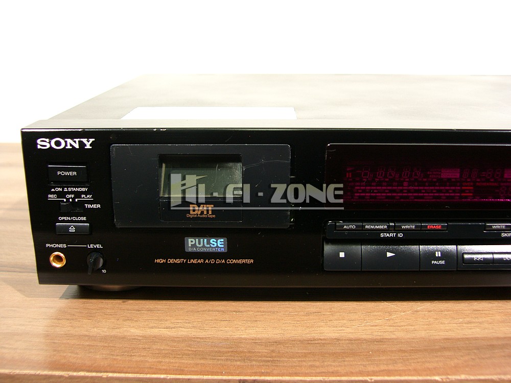 SAMSUNG DIGITAL CAMERA