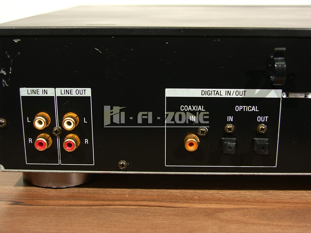 SAMSUNG DIGITAL CAMERA