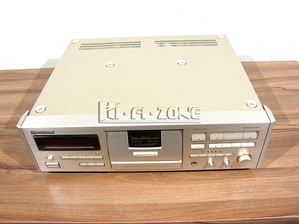 SAMSUNG DIGITAL CAMERA