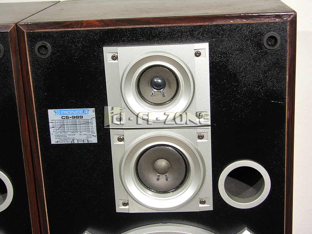 SAMSUNG DIGITAL CAMERA