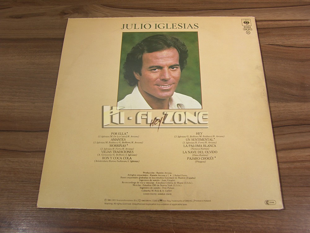 SAMSUNG DIGITAL CAMERA